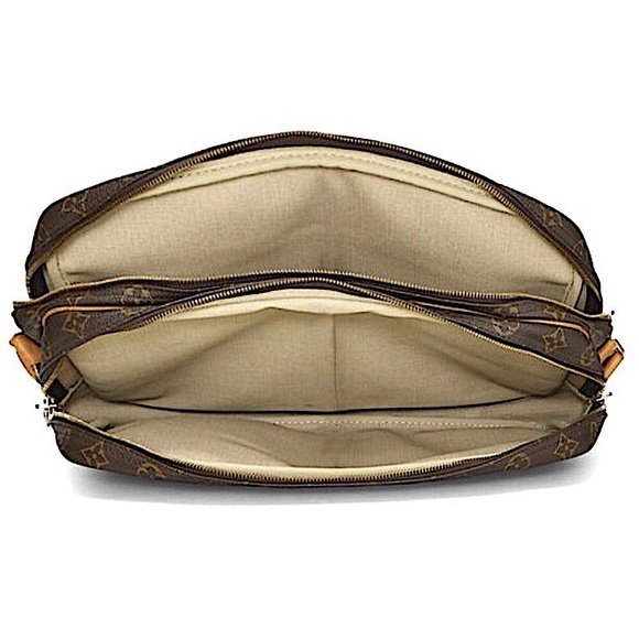 LOUIS VUITTON Reporter GM Crossbody Shoulder Camera Bag *COA & LV Dust Bag* - Picture 13 of 16